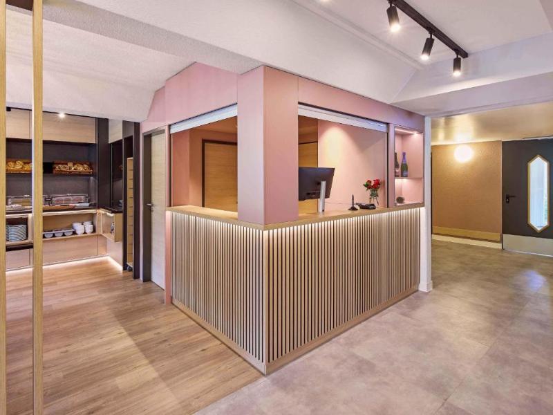 B&B HOTEL Dortmund-Airport - Lobi