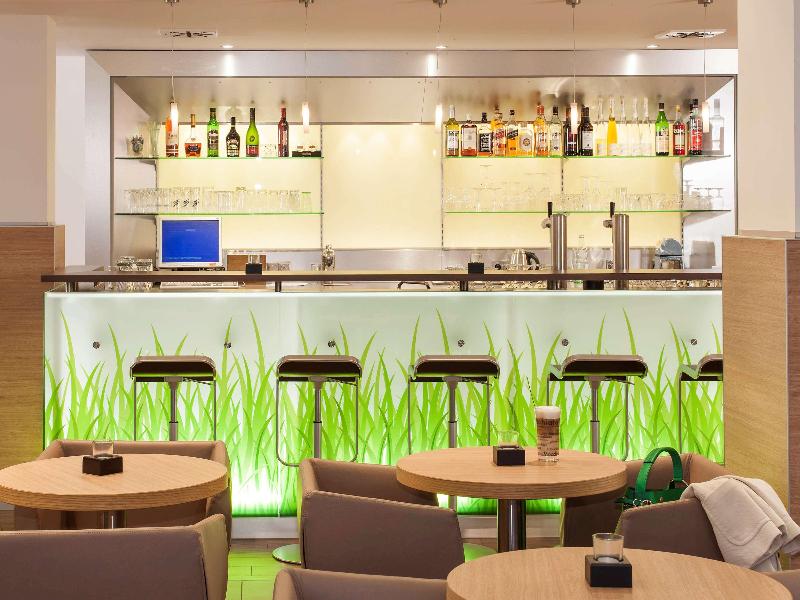 B&B HOTEL Duisburg HBF Nord - Bar