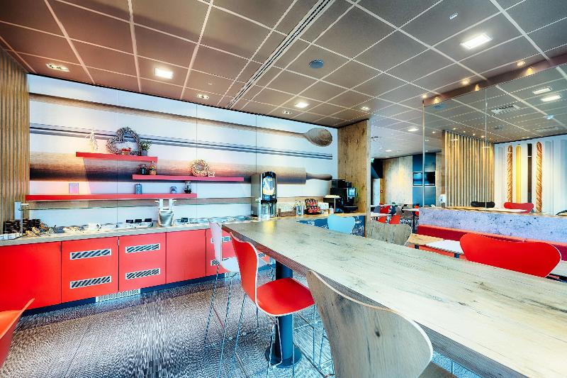 B&B Hotel Düsseldorf-Hbf - Oda