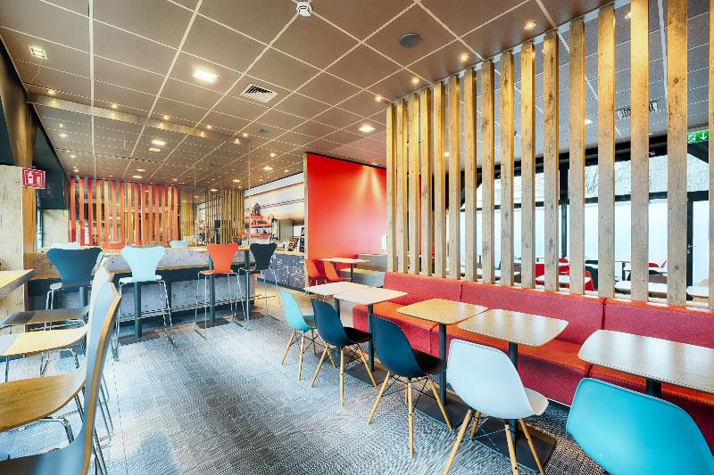 B&B Hotel Düsseldorf-Hbf - Oda