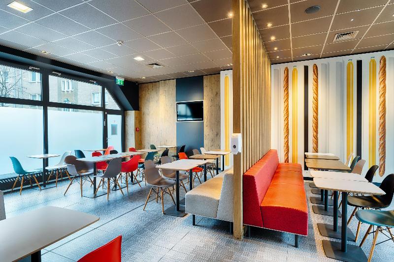 B&B Hotel Düsseldorf-Hbf - Oda