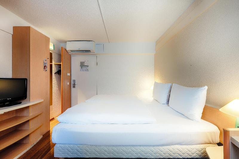 B&B Hotel Düsseldorf-Hbf - Oda