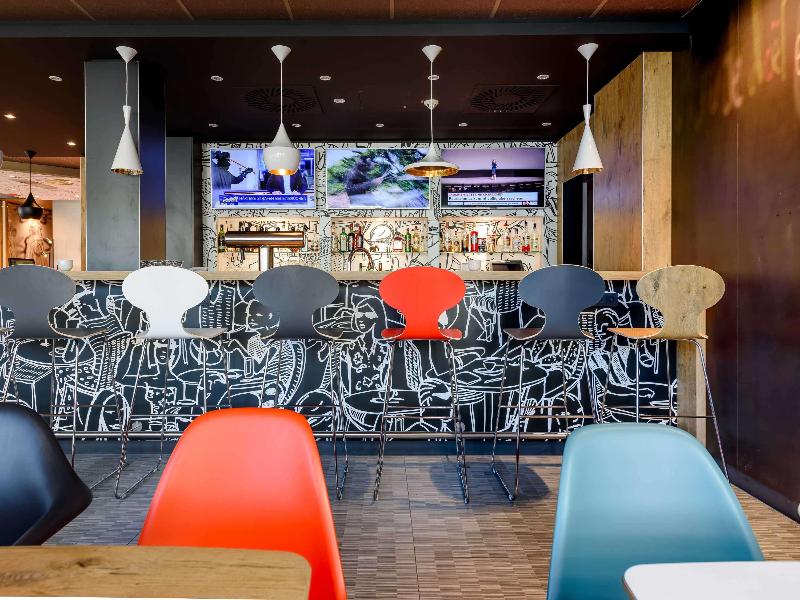 B&B HOTEL Wuppertal-City - Bar