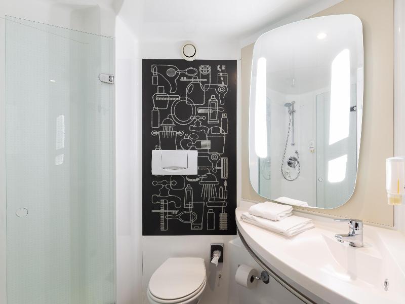 B&B HOTEL Wuppertal-City - Oda
