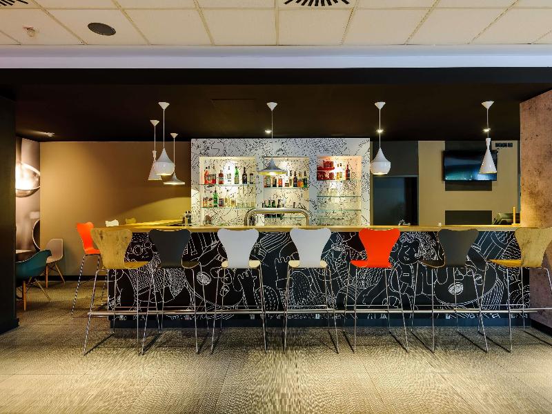 ibis Frankfurt Airport - Bar