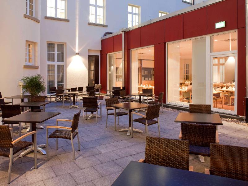 ibis Karlsruhe Hauptbahnhof - Genel