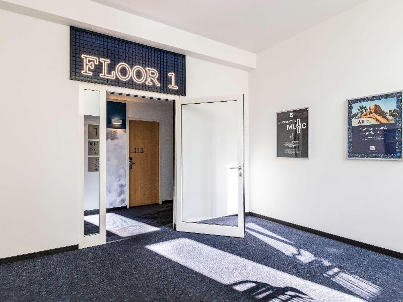 ibis Karlsruhe Hauptbahnhof - Genel