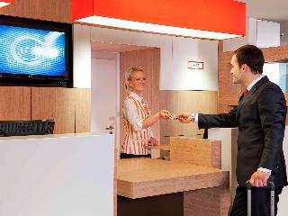 ibis Augsburg Hauptbahnhof fotoÄŸrafÄ±