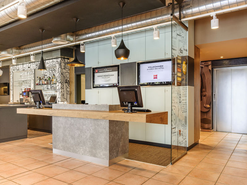 ibis Muenchen Messe - Lobi