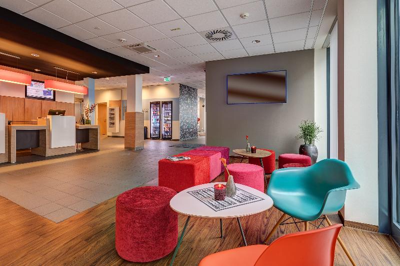 Ibis Muenchen City Sued - Lobi