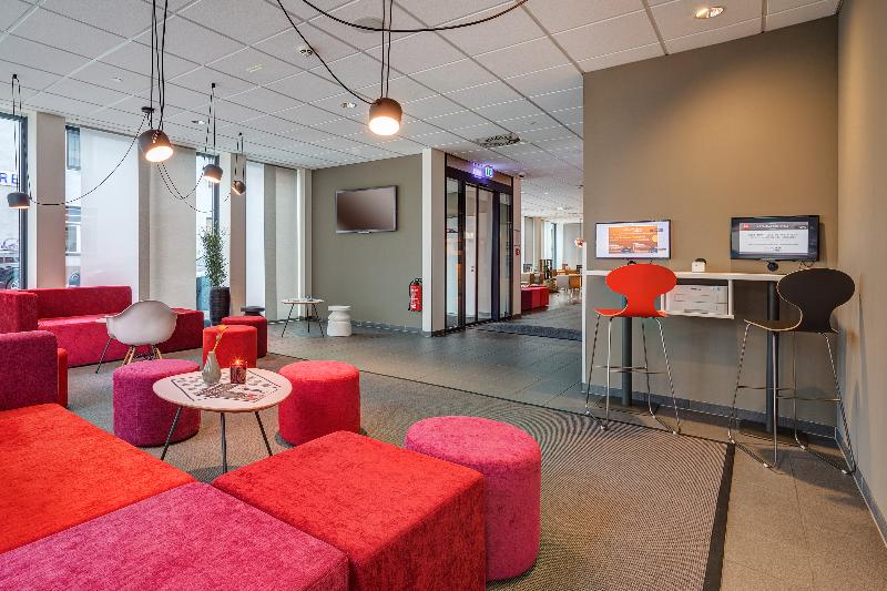 Ibis Muenchen City Sued - Lobi