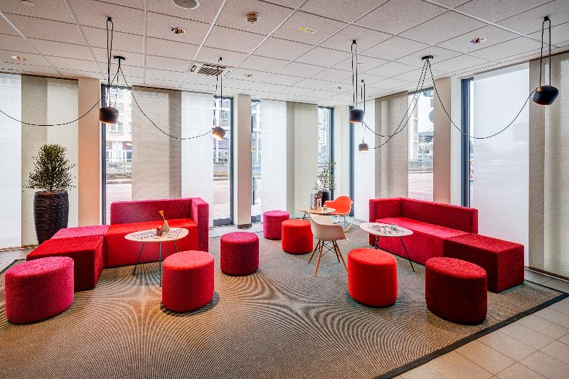 Ibis Muenchen City Sued - Lobi
