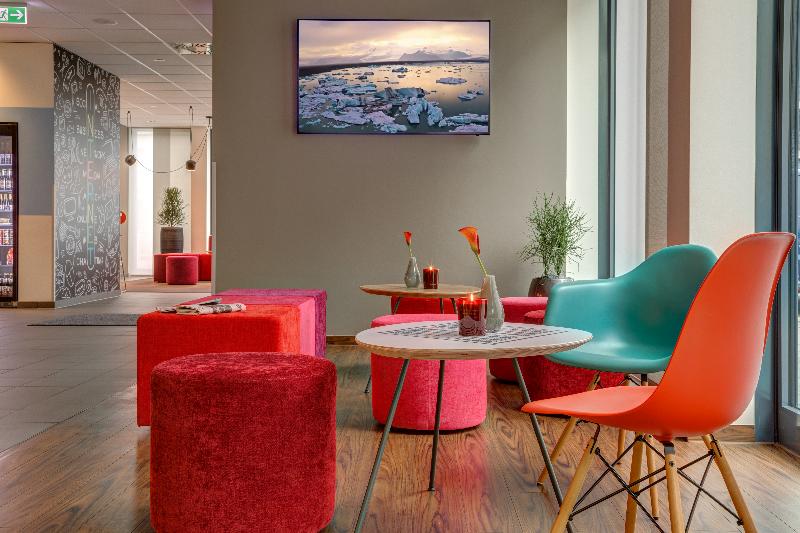 Ibis Muenchen City Sued - Lobi