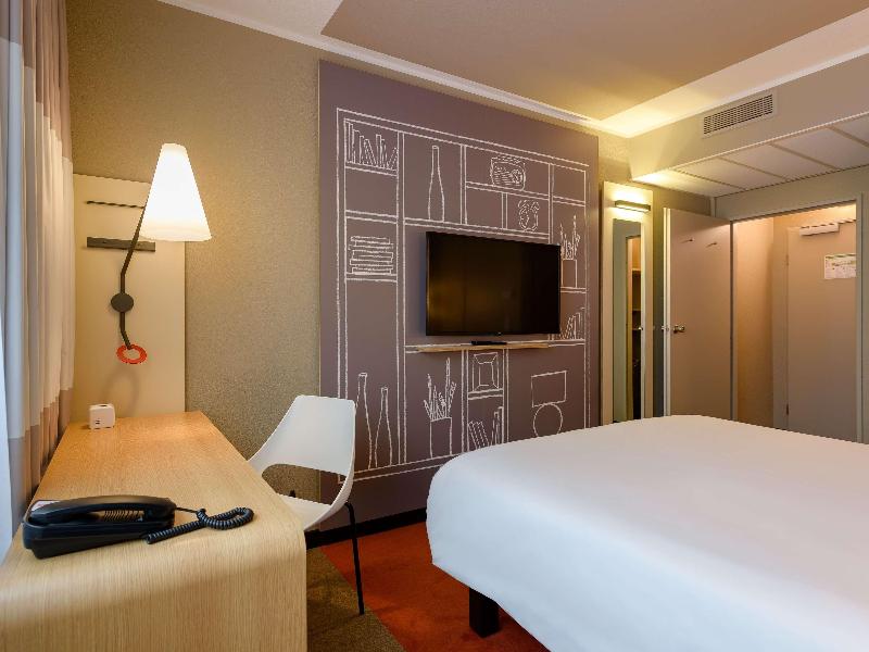 ibis Nuernberg City am Plaerrer - Genel