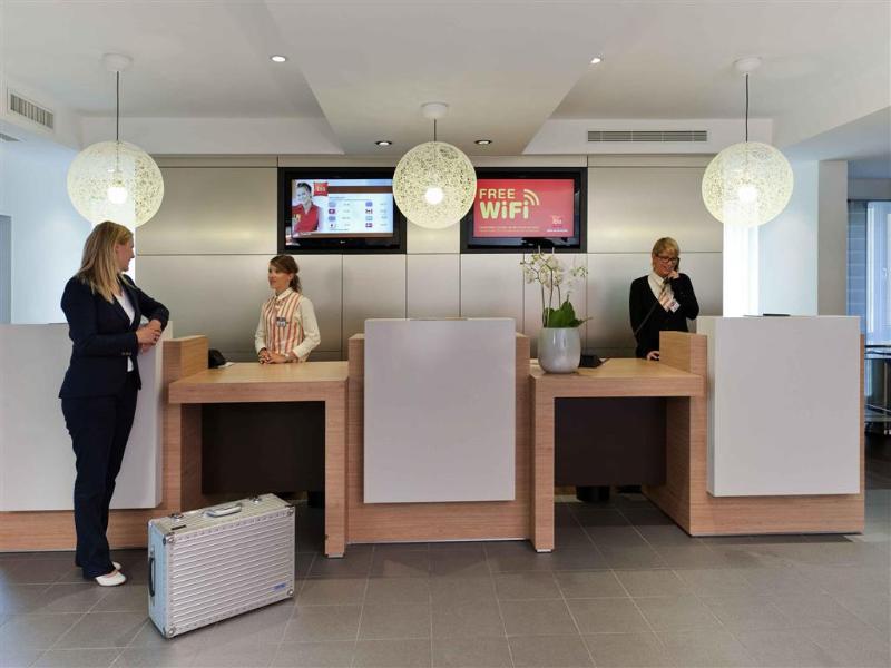 Ibis Stuttgart Airport Messe - Lobi