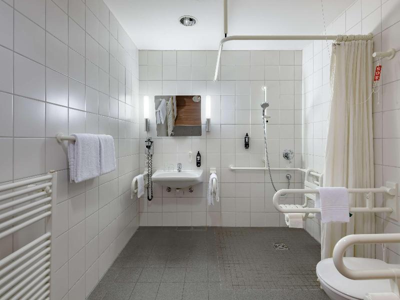 Ibis Stuttgart Airport Messe - Genel