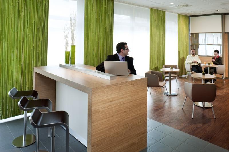 ibis Ulm City - Lobi