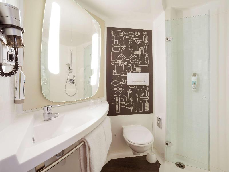 ibis Jena City Hotel - Oda