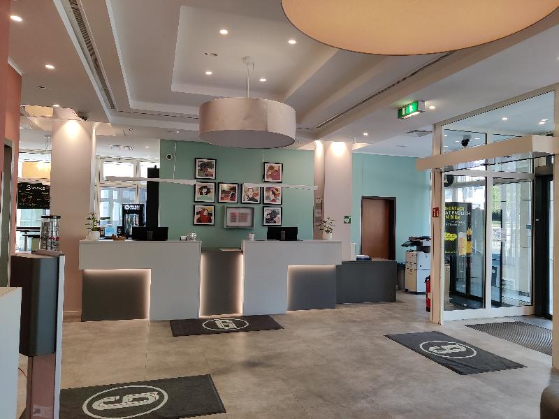 Garner Hotel Wiesbaden City - Lobi