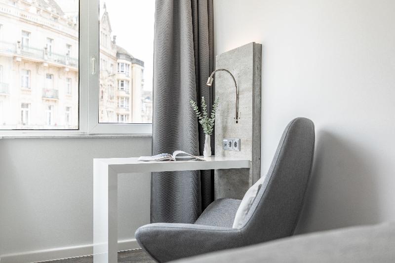 Garner Hotel Wiesbaden City - Oda