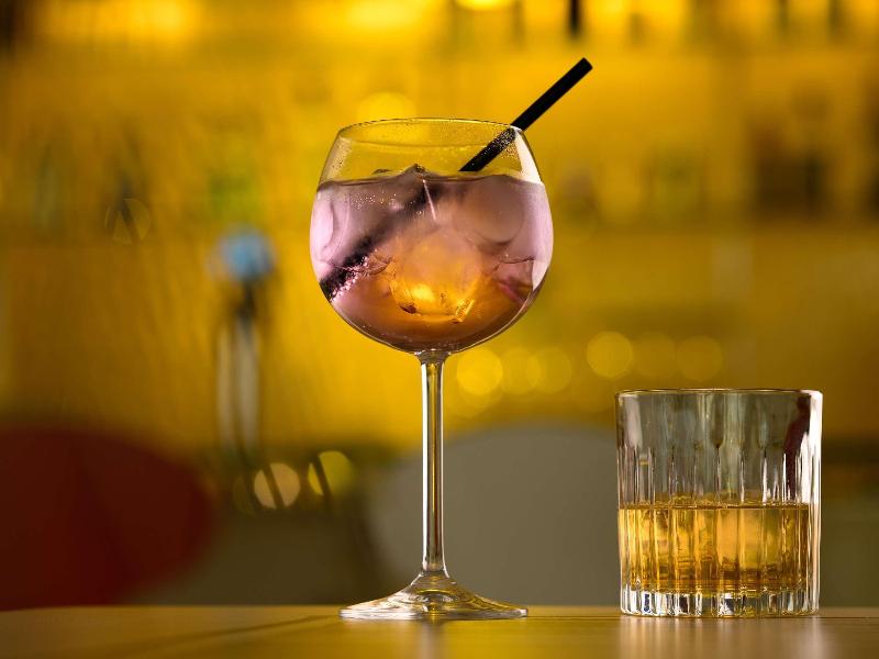ibis Gyor - Bar