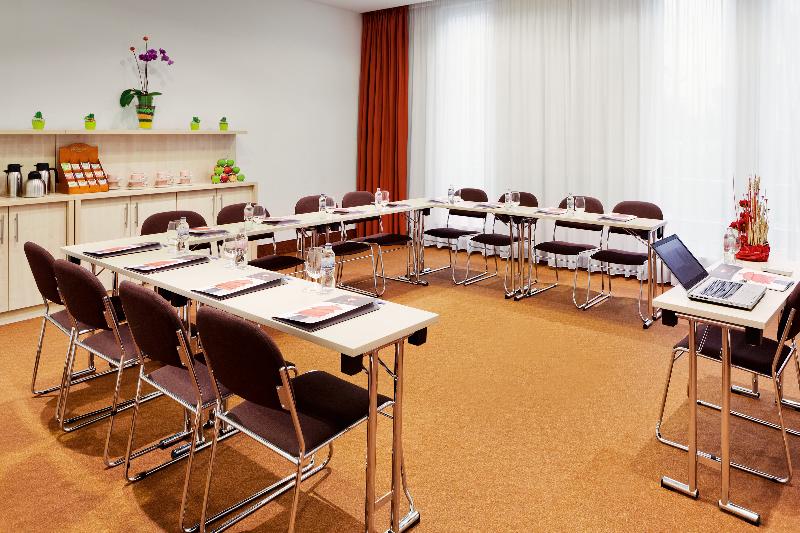 ibis Gyor - Genel