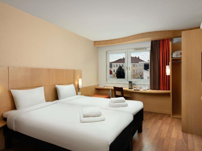 ibis Gyor - Oda