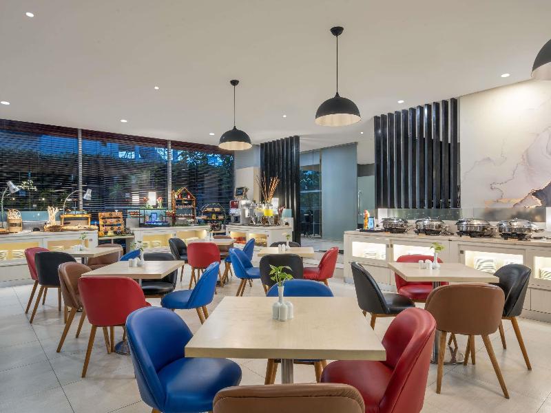 Ibis Jakarta Senen - Restoran