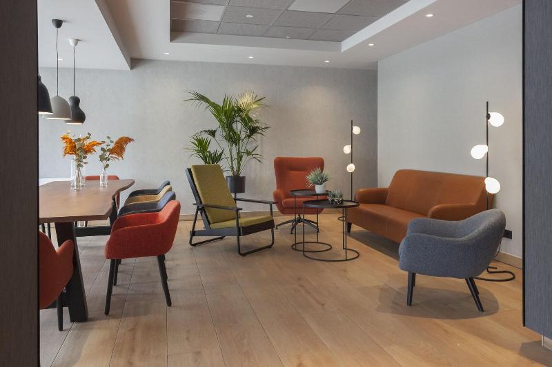 ibis Styles Den Haag Scheveningen - Lobi