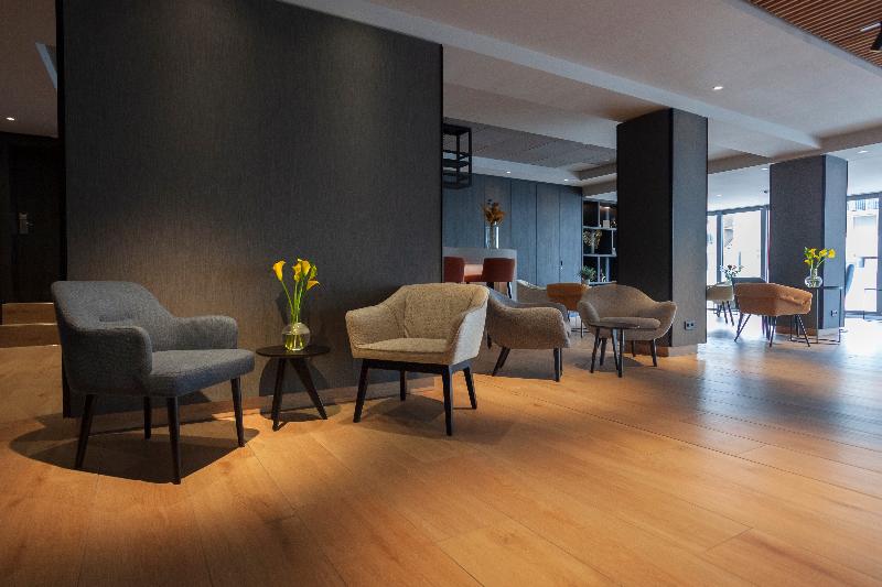 ibis Styles Den Haag Scheveningen - Lobi