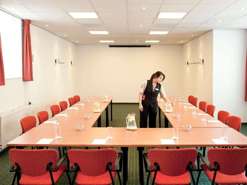 ibis Styles Den Haag Scheveningen - Toplantı