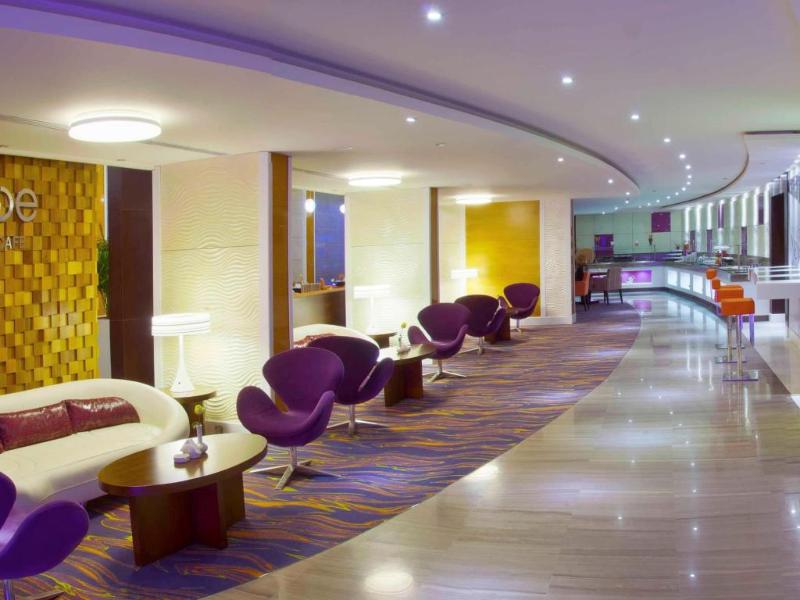 Novotel Suites Riyadh Olaya - Lobi