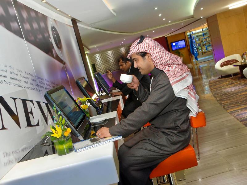 Novotel Suites Riyadh Olaya - Restoran