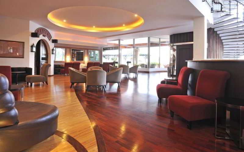 PESTANA CARLTON MADEIRA PREMIUM OCEAN RESORT - Bar