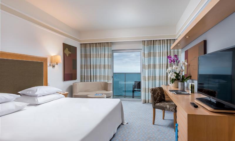 PESTANA CARLTON MADEIRA PREMIUM OCEAN RESORT - Oda