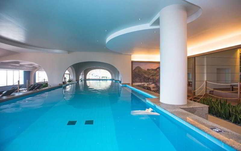 PESTANA CARLTON MADEIRA PREMIUM OCEAN RESORT - Havuz