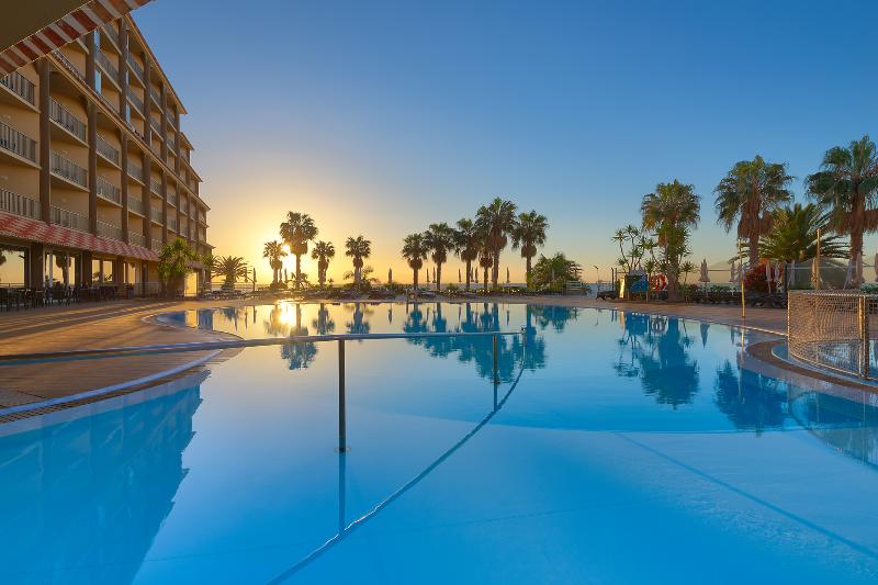 The Views Oasis - Havuz