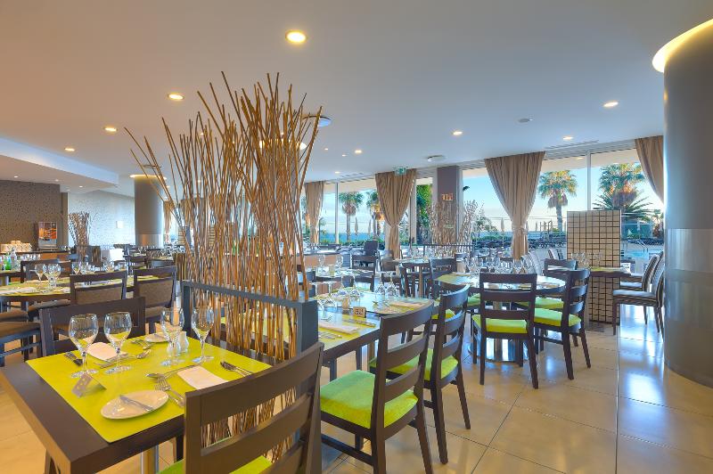The Views Oasis - Restoran