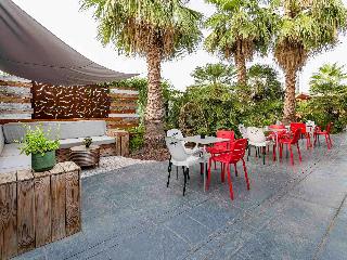 Ibis Valencia Bonaire Airport