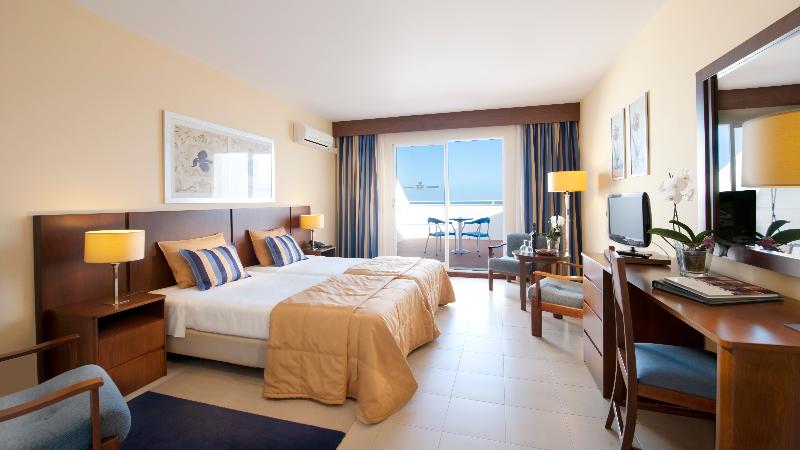 Hotel Roca Mar - Oda