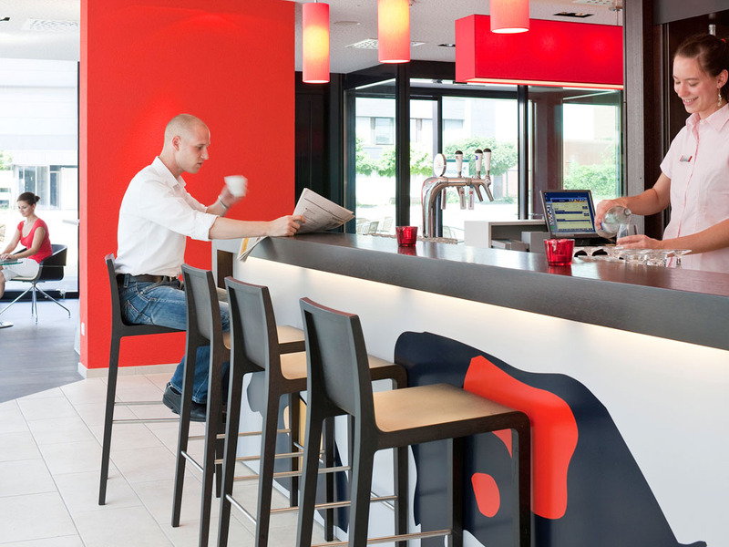 Ibis Basel Bahnhof - Bar