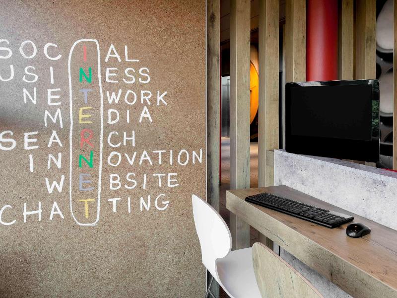 Ibis Geneve Aeroport - Genel