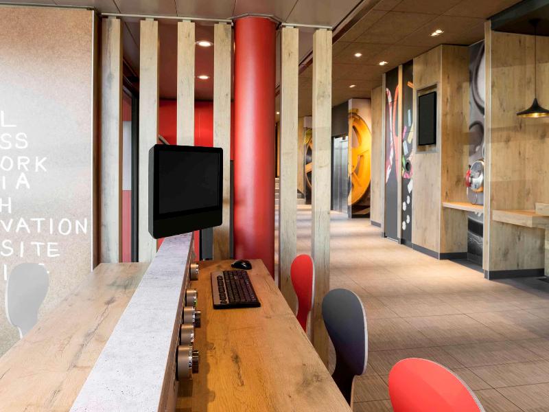 Ibis Geneve Aeroport - Genel
