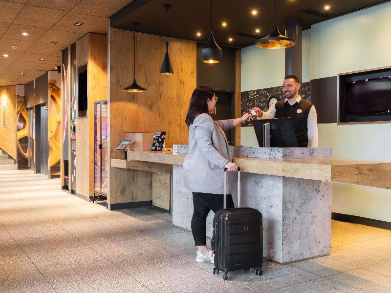 Ibis Geneve Aeroport - Genel