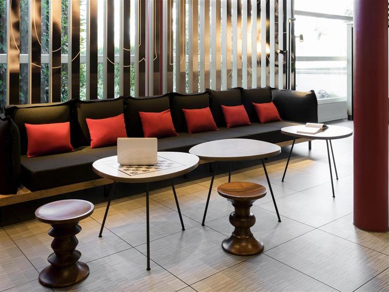Ibis Geneve Aeroport - Genel