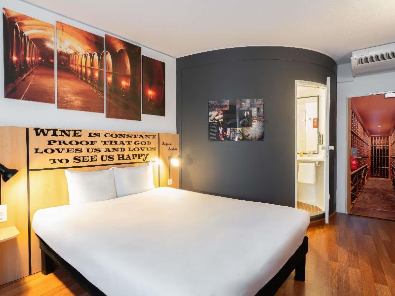 ibis Geneve Petit Lancy - Oda