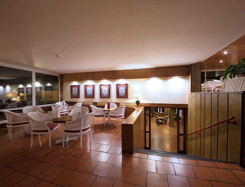 Baia Madeira Hotel - Bar