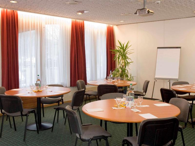 ibis Sion - Toplantı