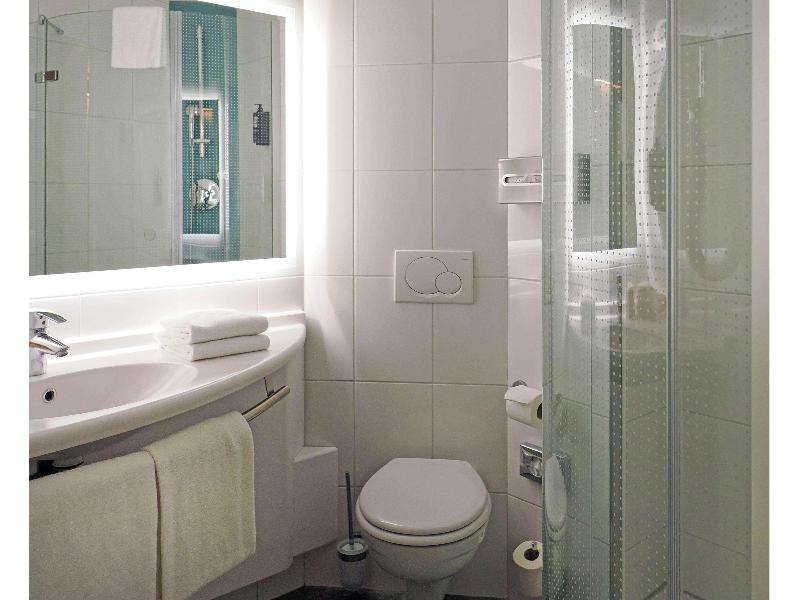ibis Locarno - Oda