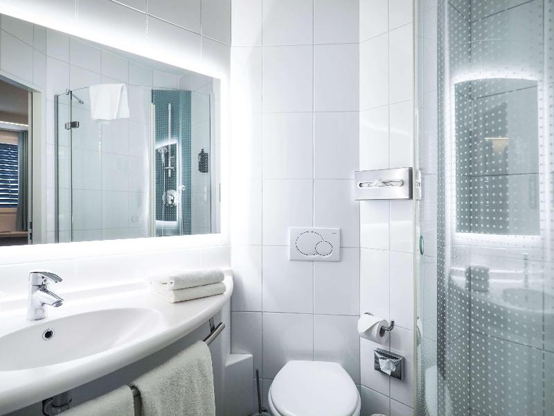 ibis Locarno - Oda